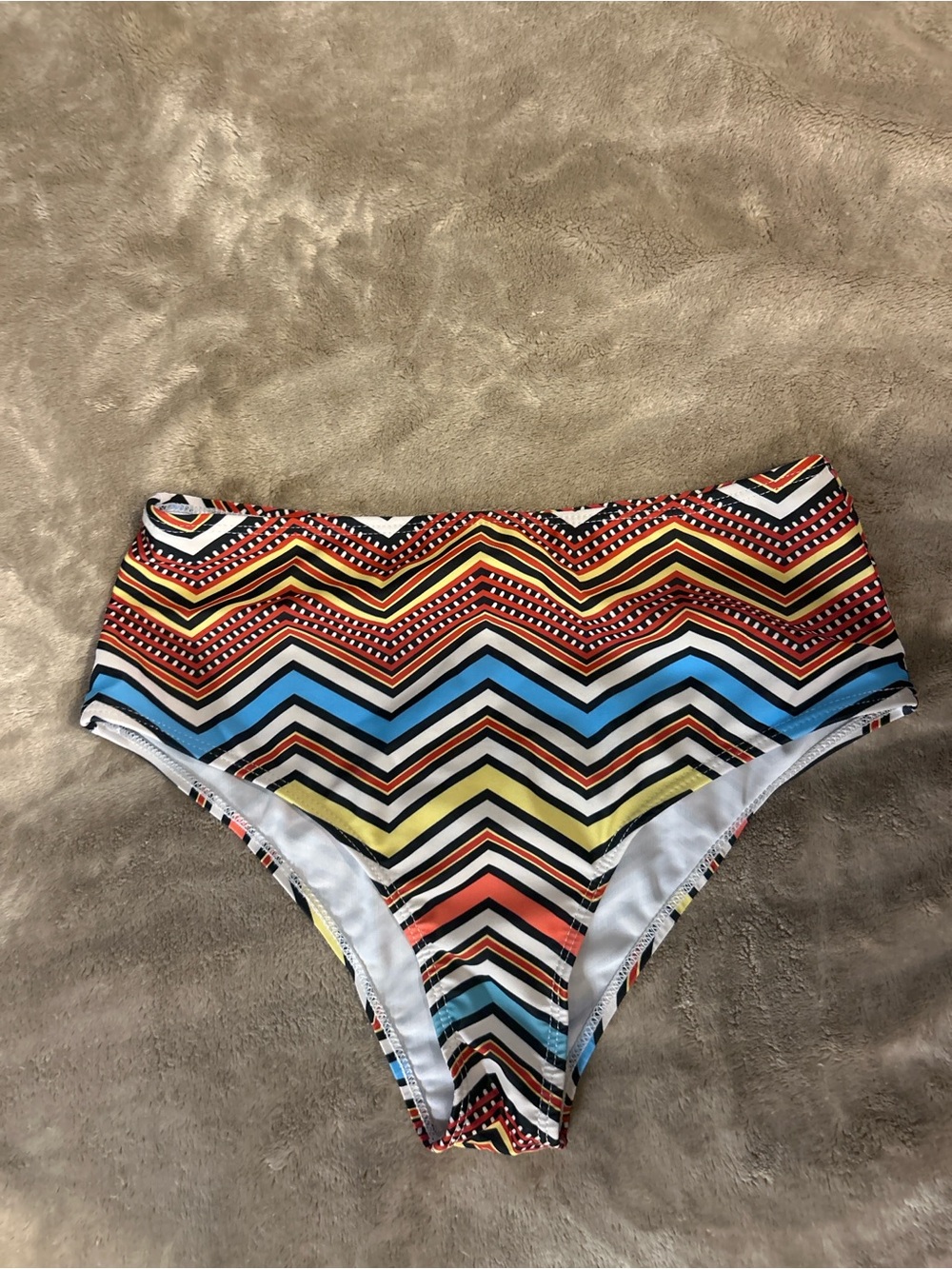 SHEIN Multicolor Chevron High-Waist Bikini Bottoms